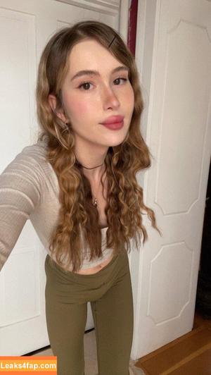 porcelaingoirl photo #0098