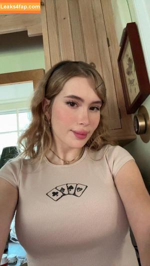 porcelaingoirl photo #0142