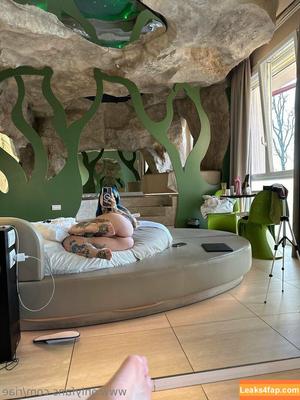 Riae photo #0644
