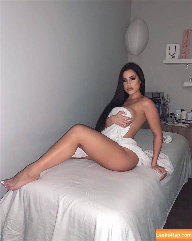 Stephanie Acevedo /  leaked photo photo #0002