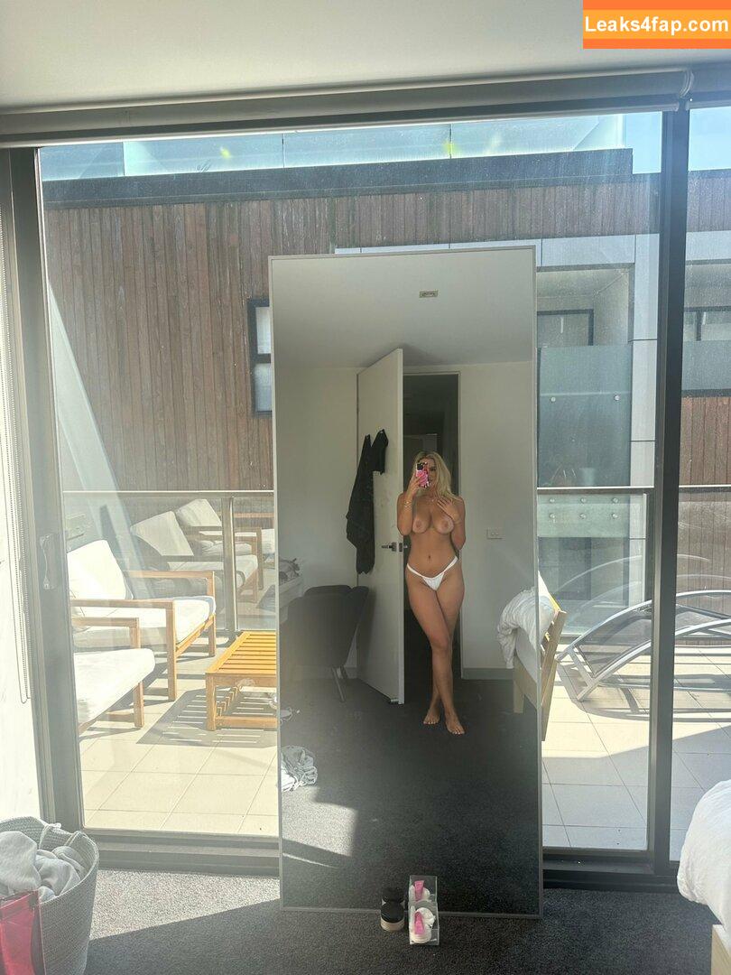Victoria Campbell / realpeachycheeks / victoria.campbell leaked photo photo #0004