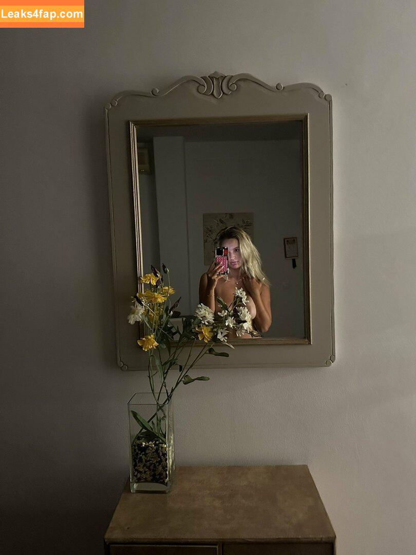 Victoria Campbell / realpeachycheeks / victoria.campbell leaked photo photo #0013