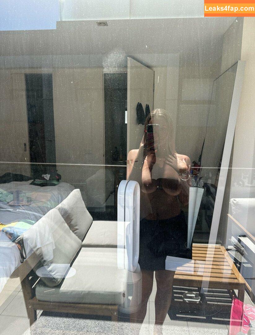 Victoria Campbell / realpeachycheeks / victoria.campbell leaked photo photo #0029
