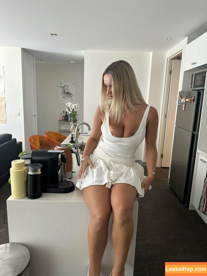 Victoria Campbell / realpeachycheeks / victoria.campbell leaked photo photo #0094