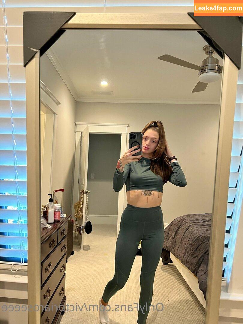 woahhvicky / woahvicky leaked photo photo #0038
