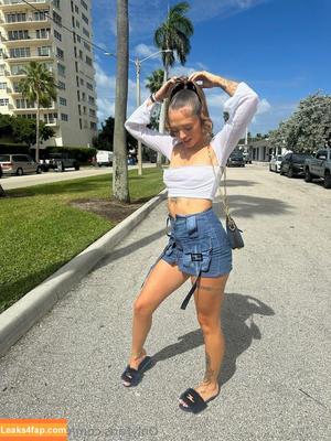 woahhvicky фото #0054