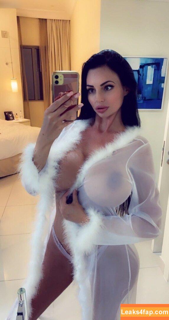 yvonne_bar / yvonne_bar_ leaked photo photo #0067