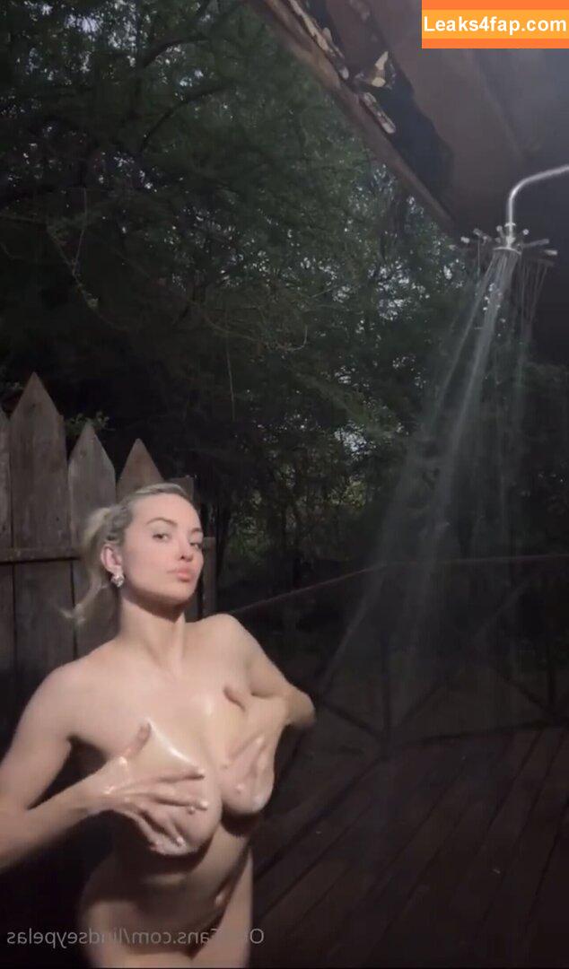 Lindsey Pelas / https: / lindseypelas / lindseypelas.co leaked photo photo #0061