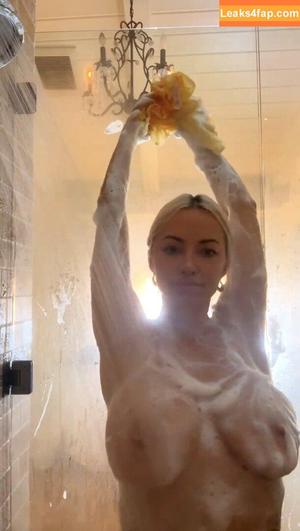 Lindsey Pelas photo #0029