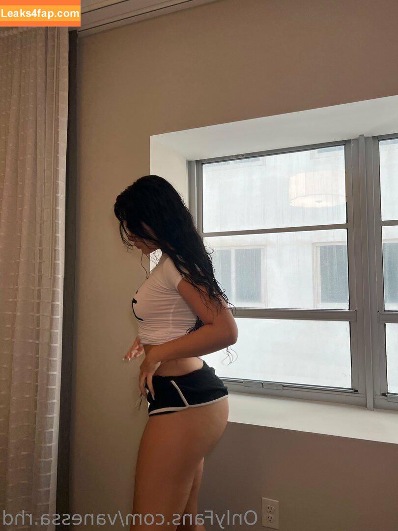 125006 /  leaked photo photo #0299