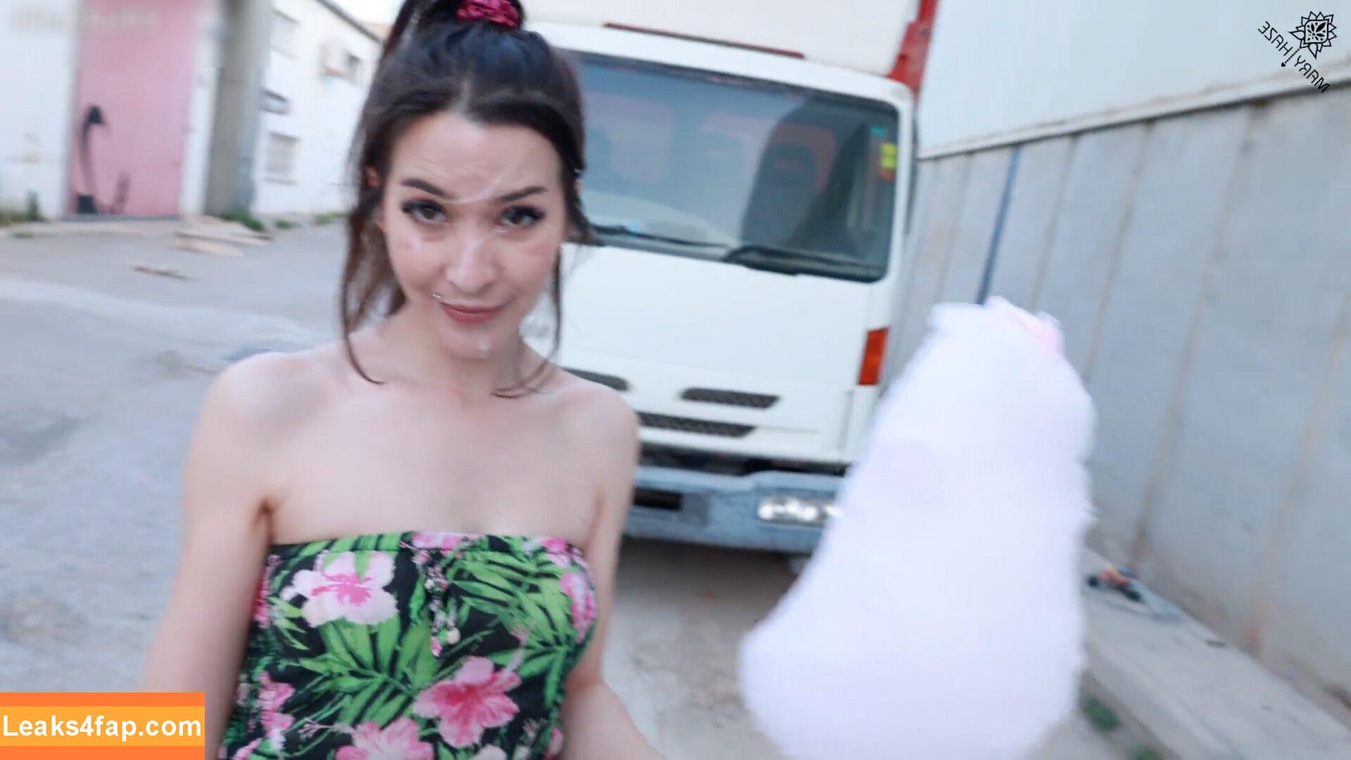 125006 /  слитое фото фото #2315