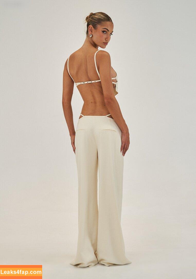 125006 /  слитое фото фото #2523