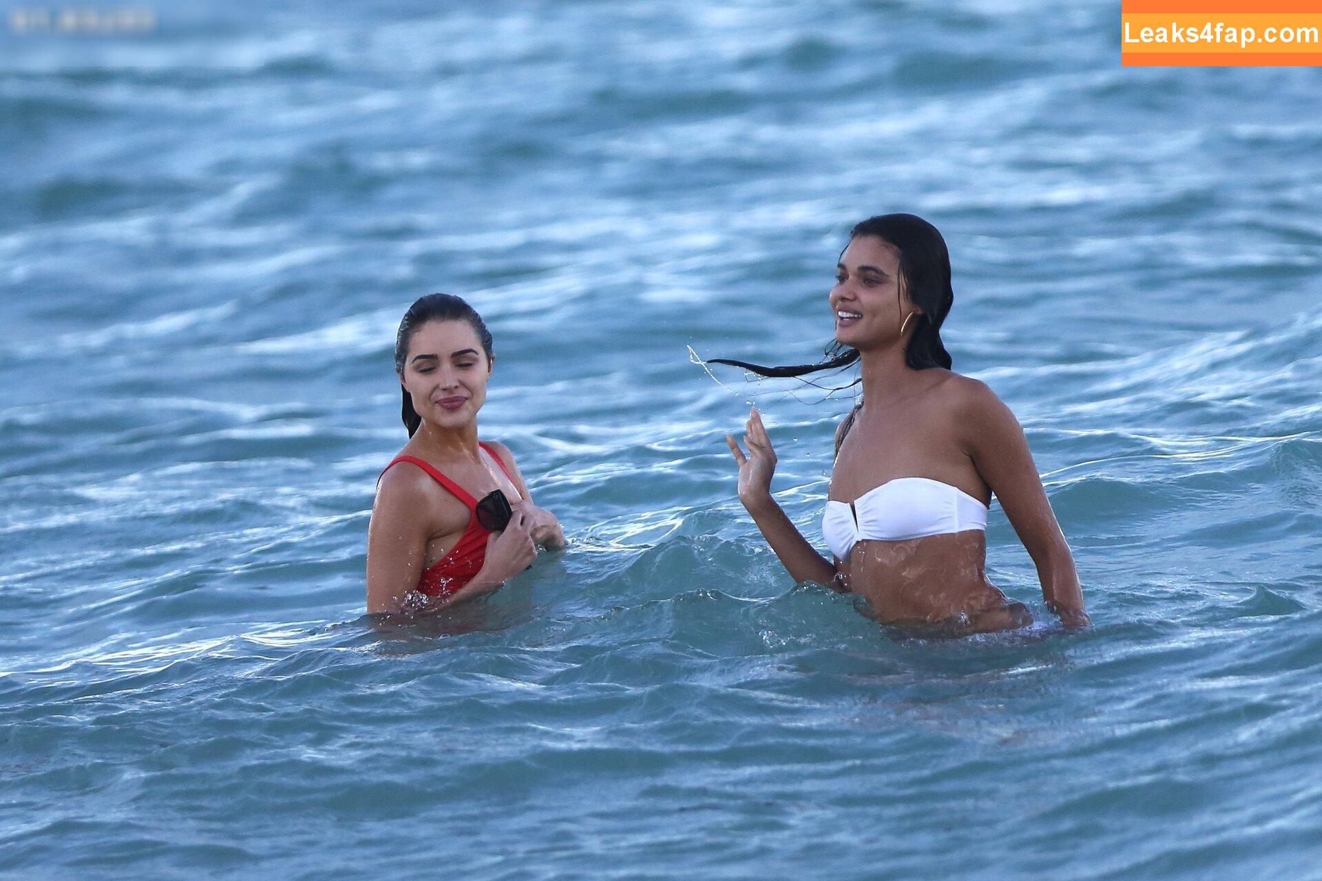 1279 /  leaked photo photo #9157