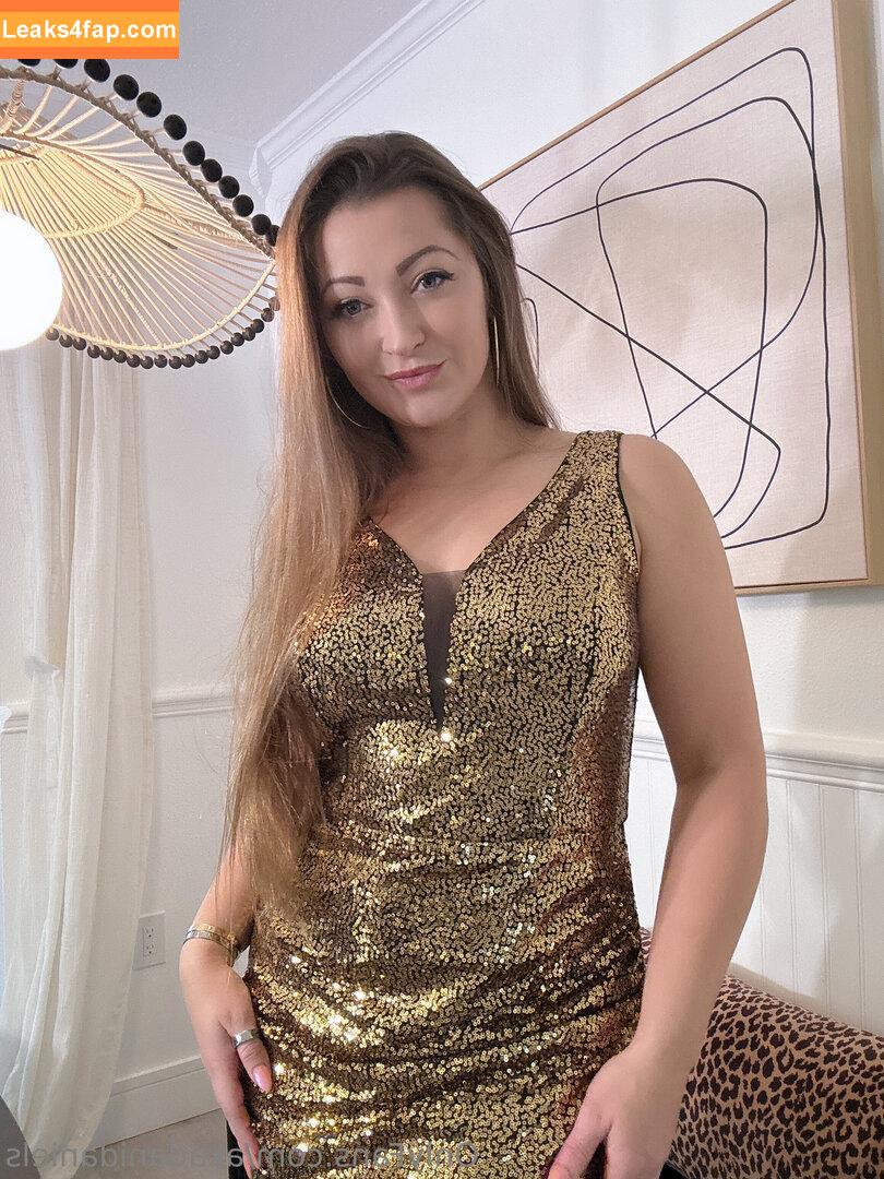 1279 /  leaked photo photo #9184