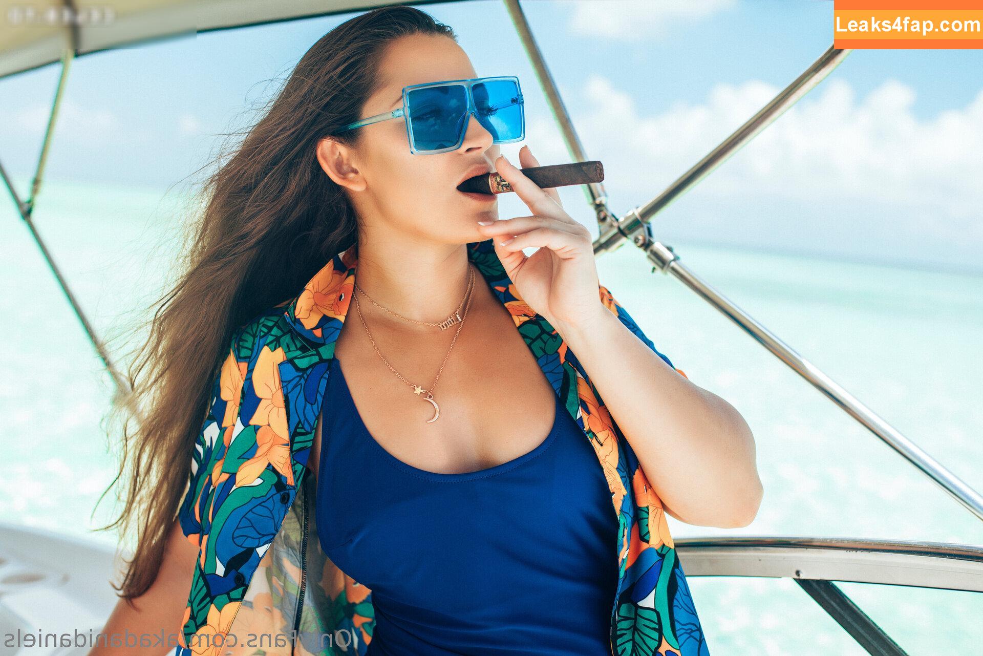 1279 /  leaked photo photo #9199