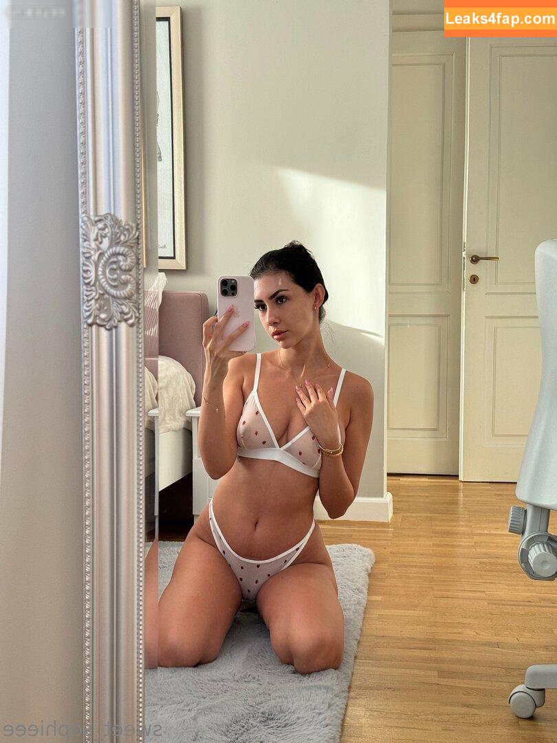 1279 /  leaked photo photo #9320