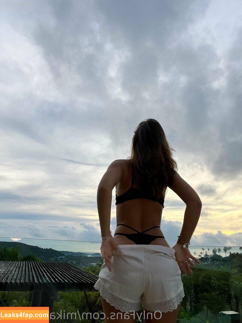 1279 /  leaked photo photo #9636