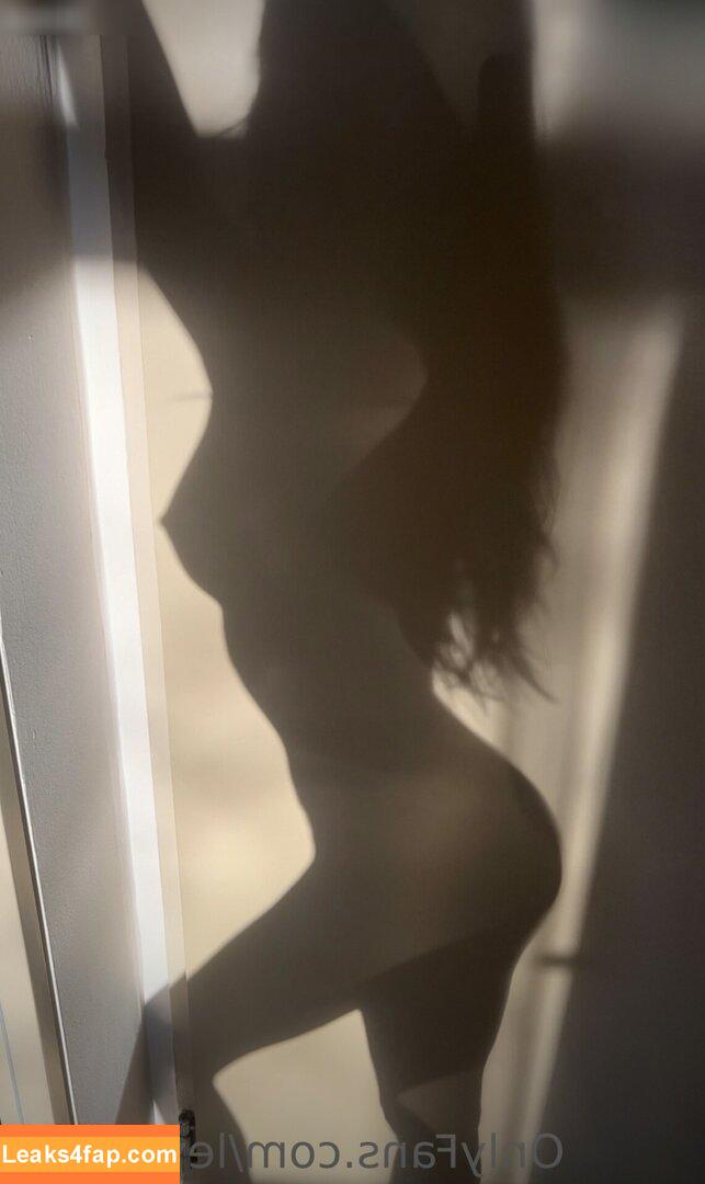 1279 /  leaked photo photo #10324