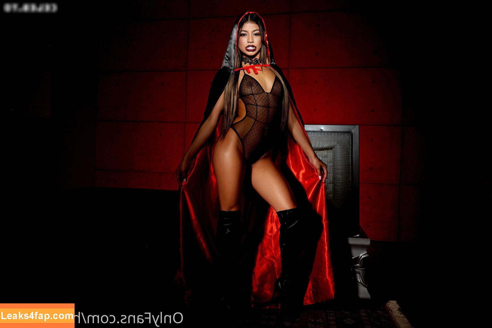 1279 /  leaked photo photo #10815