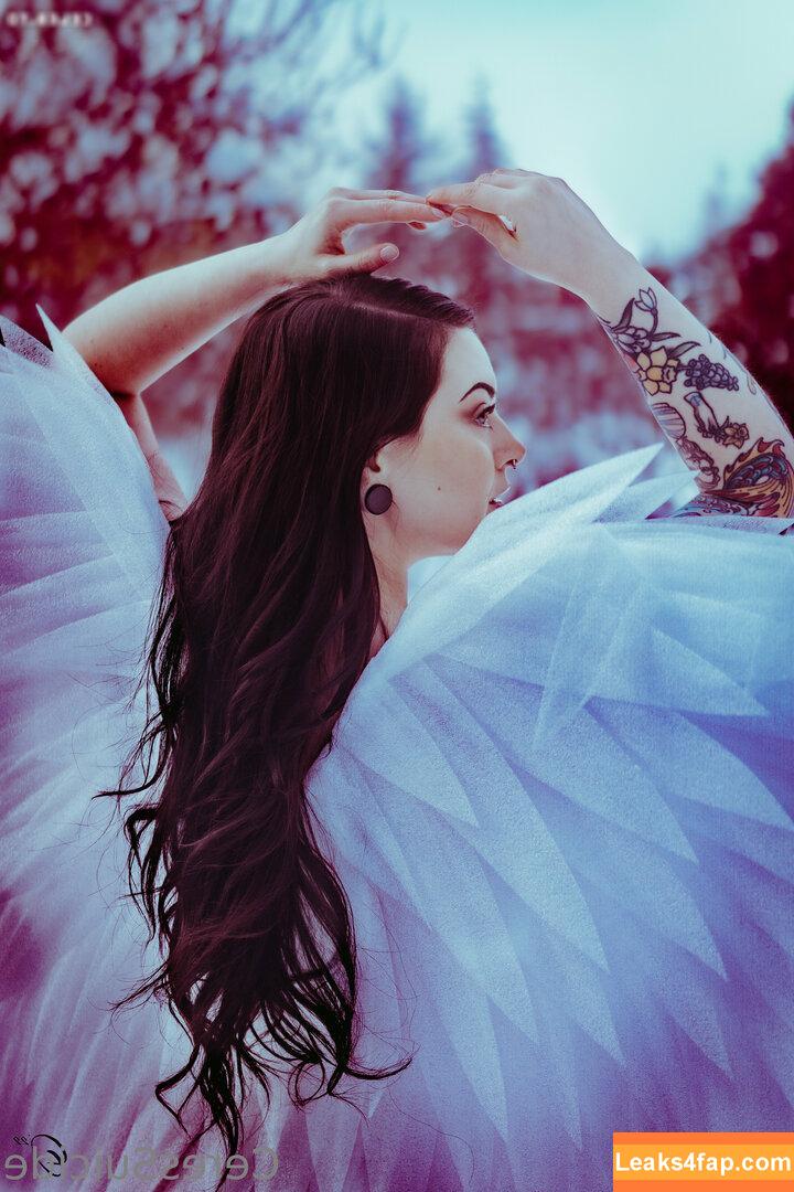 1279 /  leaked photo photo #10893