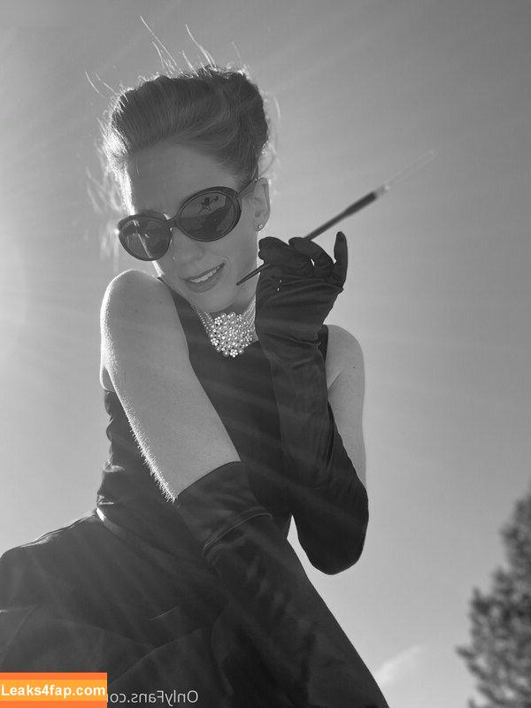 1279 /  leaked photo photo #11162