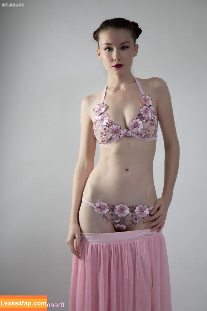 1279 /  leaked photo photo #11528