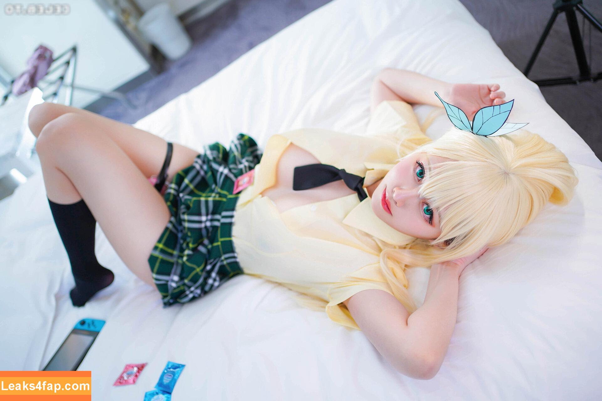 1279 /  leaked photo photo #8424