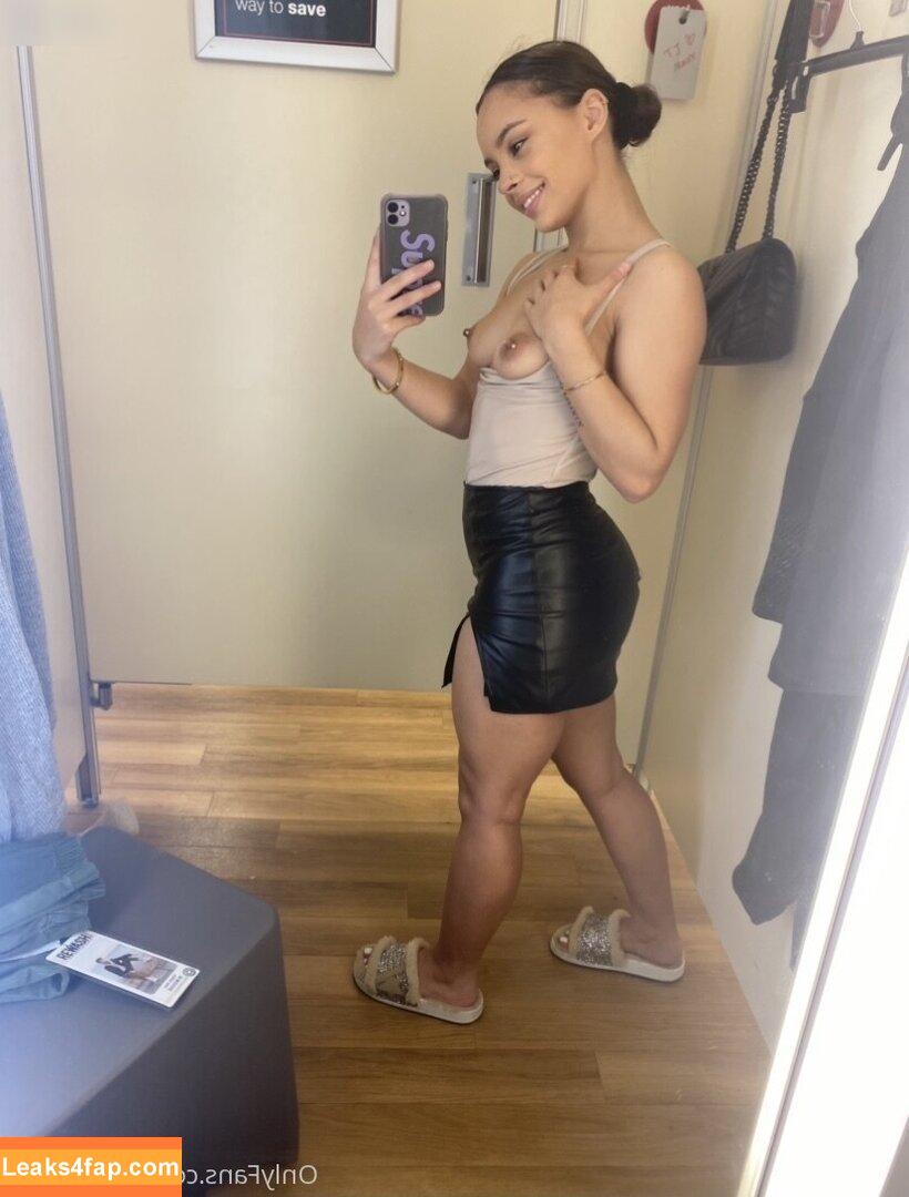 1279 /  leaked photo photo #8708