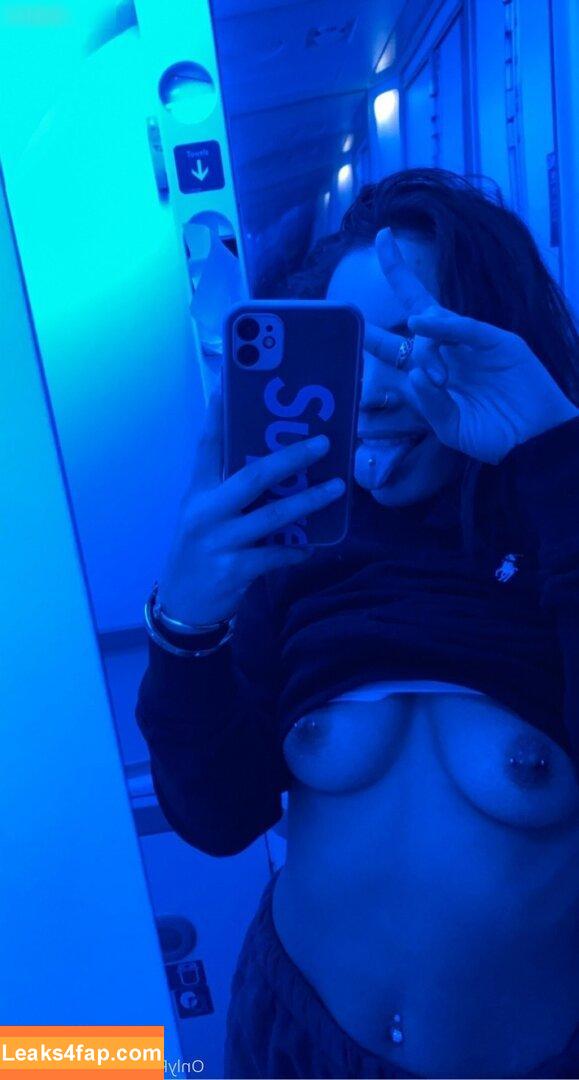 1279 /  leaked photo photo #8711