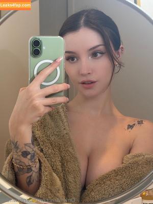 Dainty Wilder photo #0004