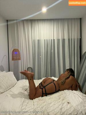 Alanna Pow photo #0046