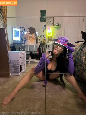 andiipoops photo #0017