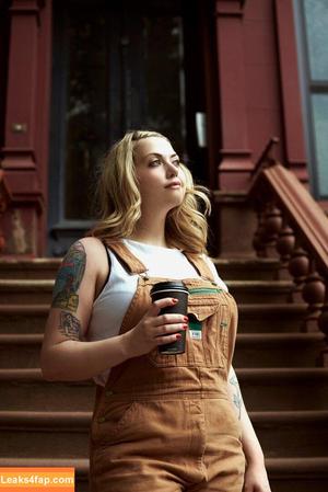Anna Carter photo #0030