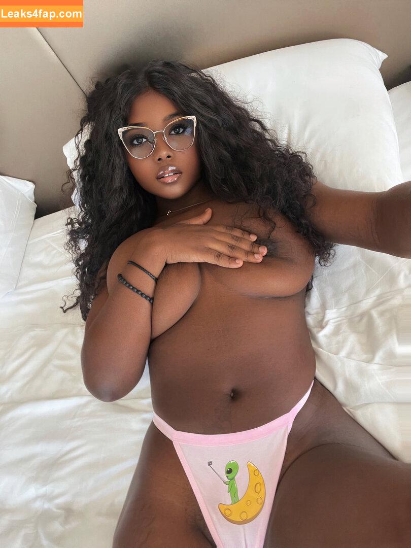 belleafterdark /  leaked photo photo #0101