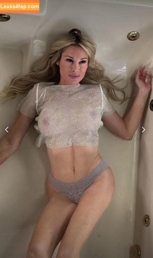 Christina Reeder photo #0025