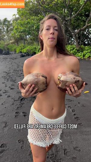 Janna Breslin фото #0007