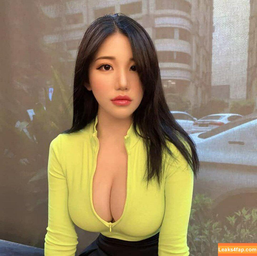 ms.puiyi /  leaked photo photo #0008