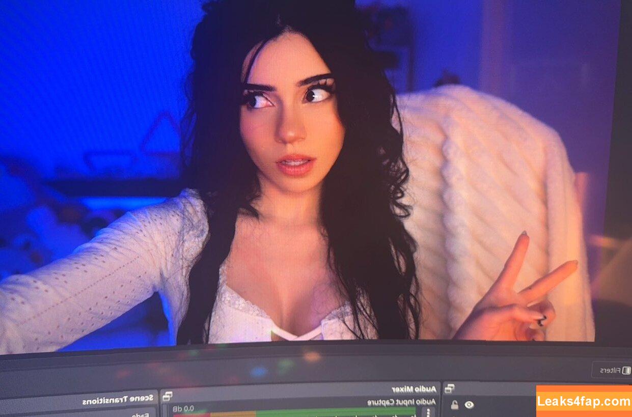 Oxythoughtin / Avivasofia / Misopacketbae leaked photo photo #0013