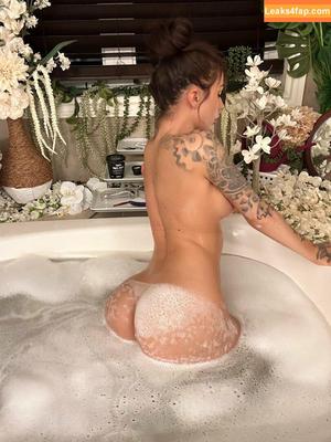 Vera Bambi photo #0171