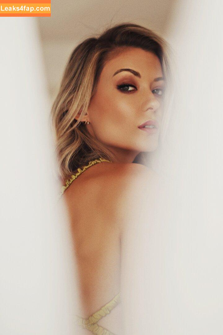 132303 /  слитое фото фото #0019