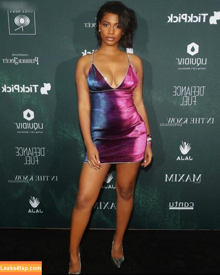 132303 /  leaked photo photo #0055