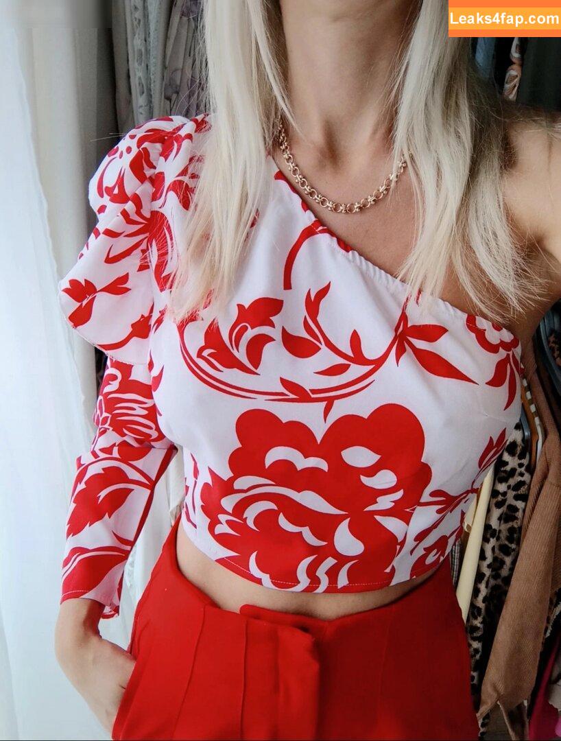 132303 /  слитое фото фото #0130