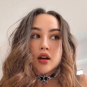 Louisa Khovanski фото #0002