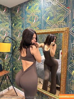 Vanessa.rhd photo #0016