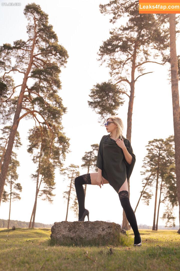 137654 /  leaked photo photo #1085