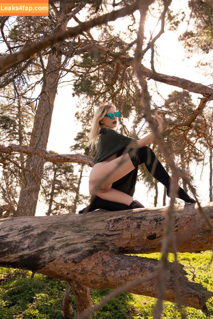 137654 /  leaked photo photo #1506