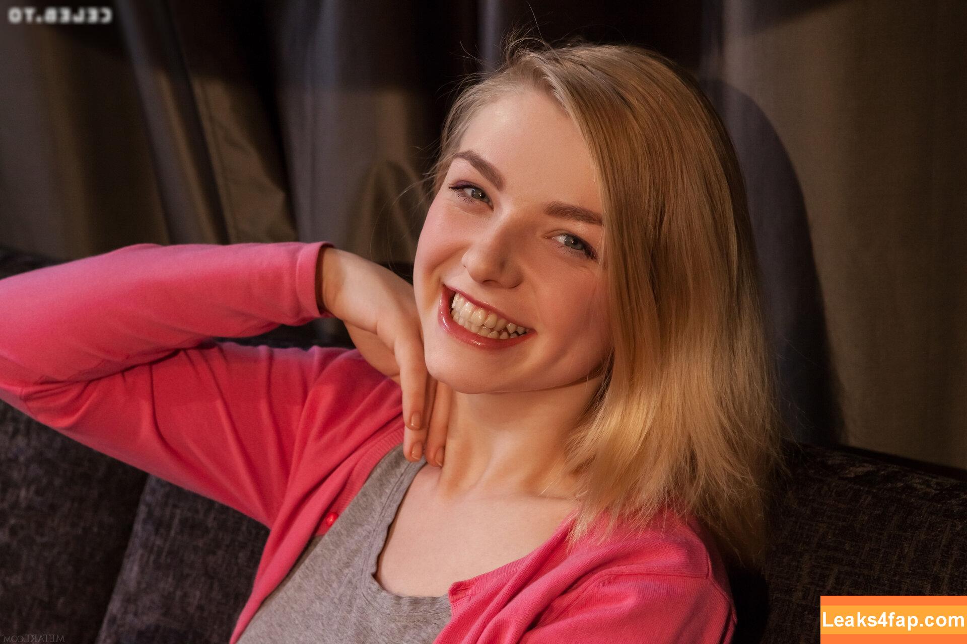 137654 /  leaked photo photo #2073