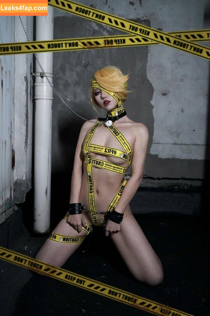 13hellslut666 /  слитое фото фото #0007