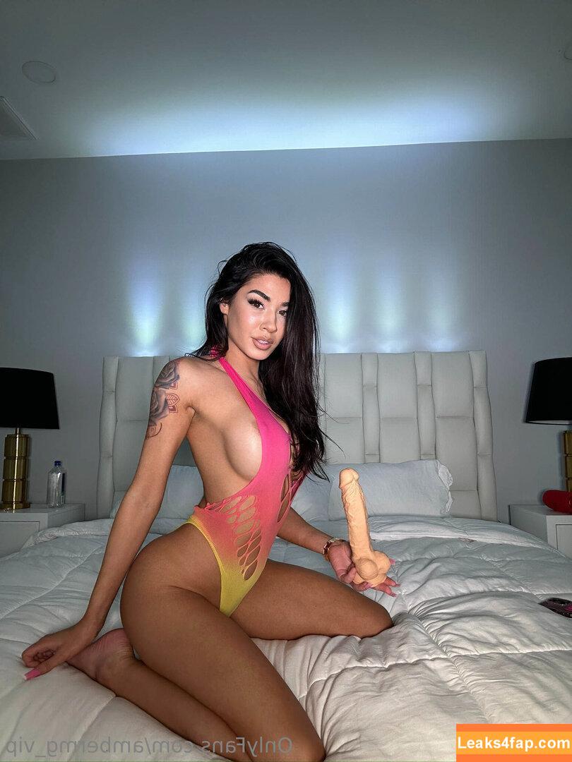 ambermg_vip /  leaked photo photo #0005