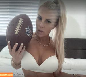 Dana Brooke фото #0003